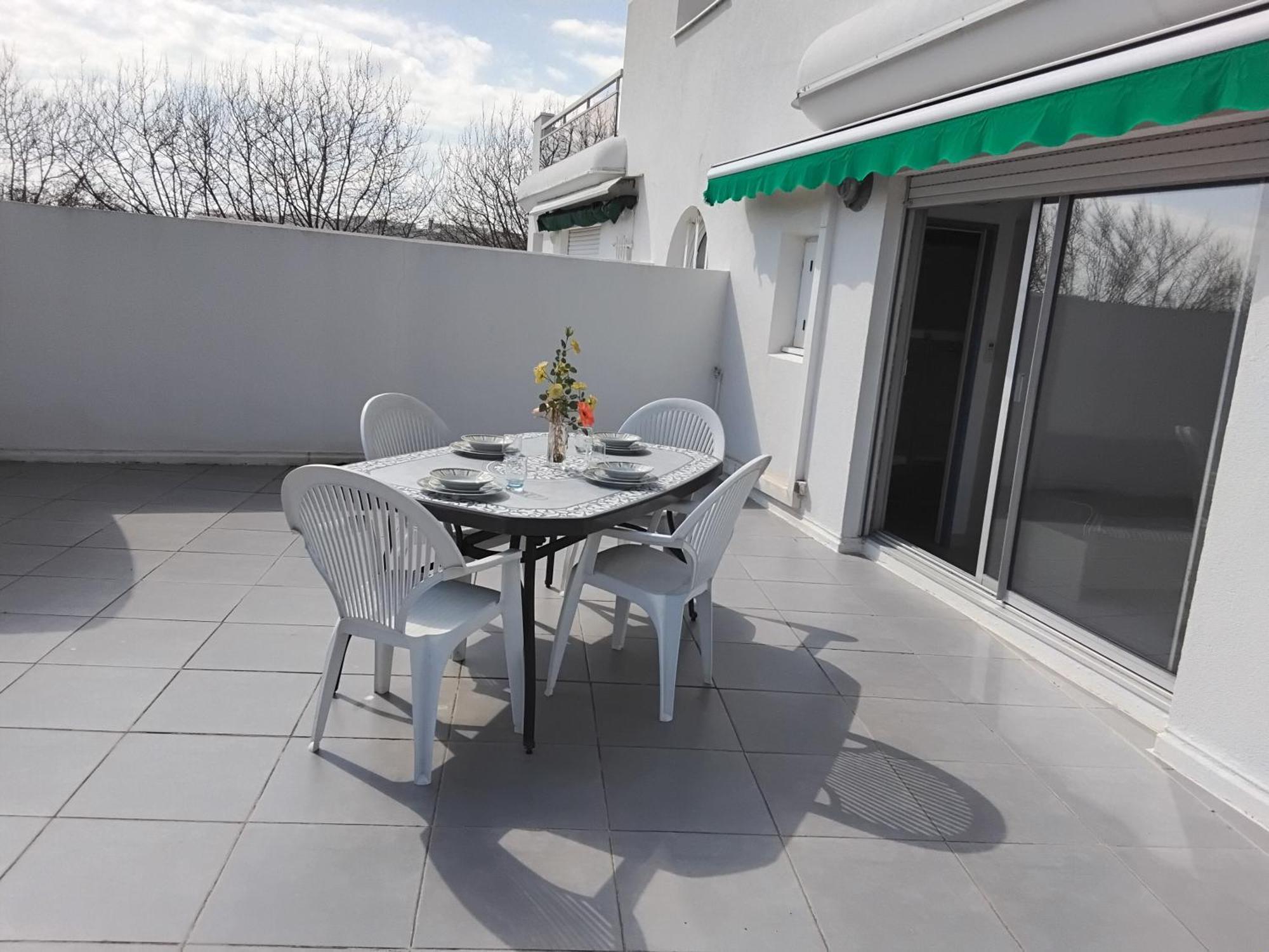 Vittoria Immobilier 10 - Reglement Sur Place -Cheques Vacances Acceptes La Grande-Motte Room photo